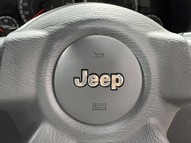 ジープ チェロキー レネゲード 4WDの中古車
