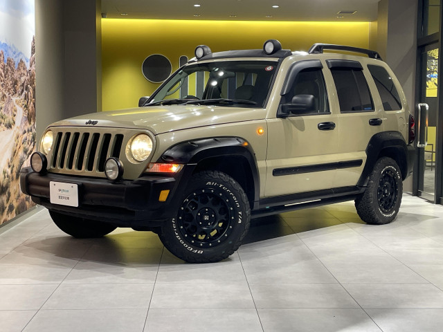 ジープ チェロキー レネゲード 4WDの中古車