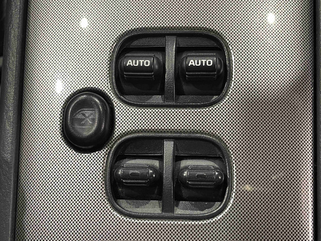 ジープ チェロキー レネゲード 4WDの中古車