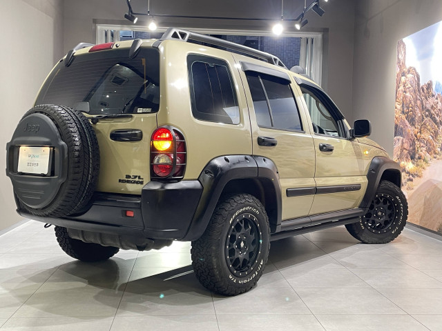 ジープ チェロキー レネゲード 4WDの中古車