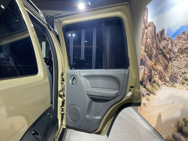 ジープ チェロキー レネゲード 4WDの中古車