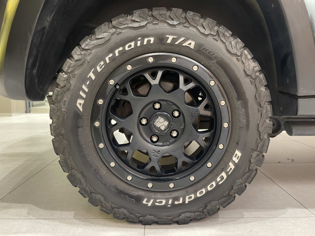 ジープ チェロキー レネゲード 4WDの中古車