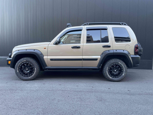 ジープ チェロキー レネゲード 4WDの中古車