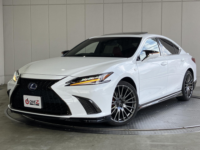 レクサス ES 300h Fスポーツの中古車