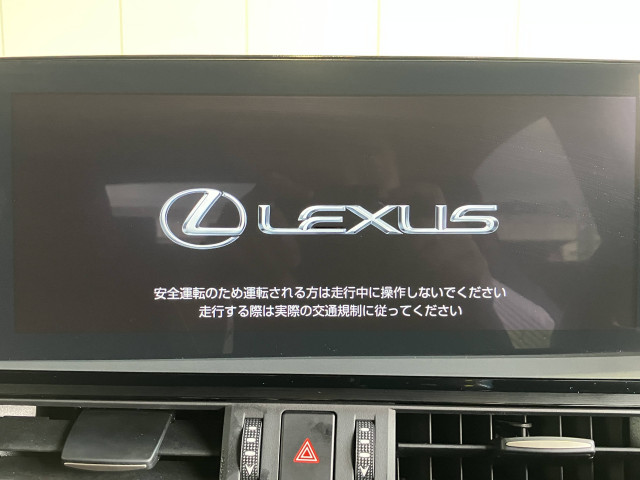 レクサス ES 300h Fスポーツの中古車