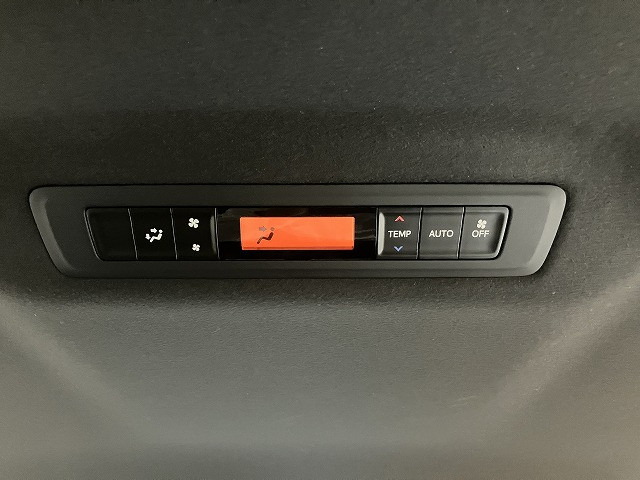 トヨタ ヴォクシー 1.8 ハイブリッド ZS 煌Ⅲの中古車