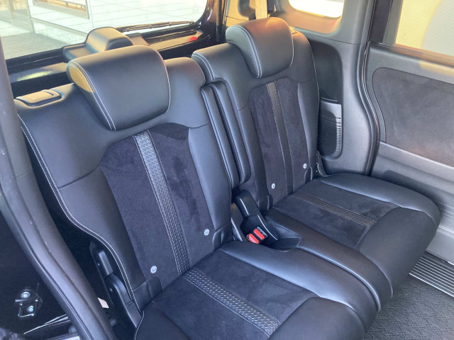 ホンダ N-BOX カスタム 660 L ターボの中古車