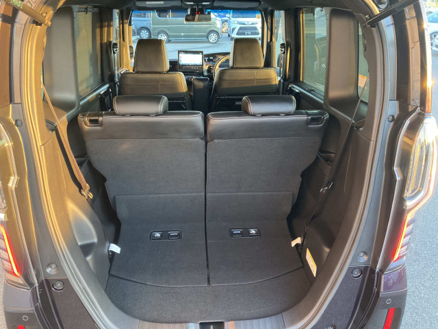 ホンダ N-BOX カスタム 660 L ターボの中古車