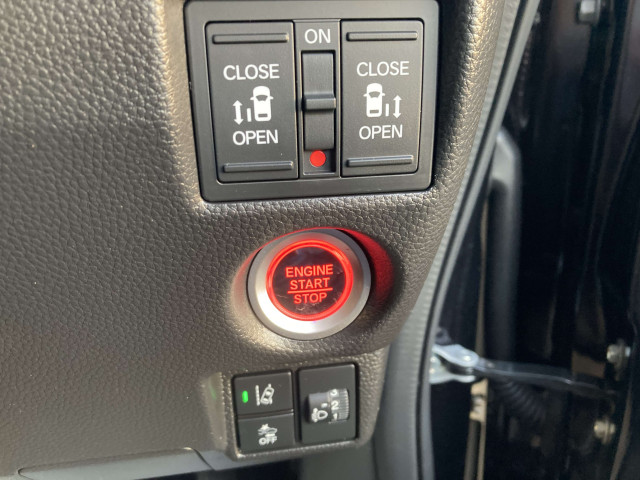 ホンダ N-BOX カスタム 660 L ターボの中古車