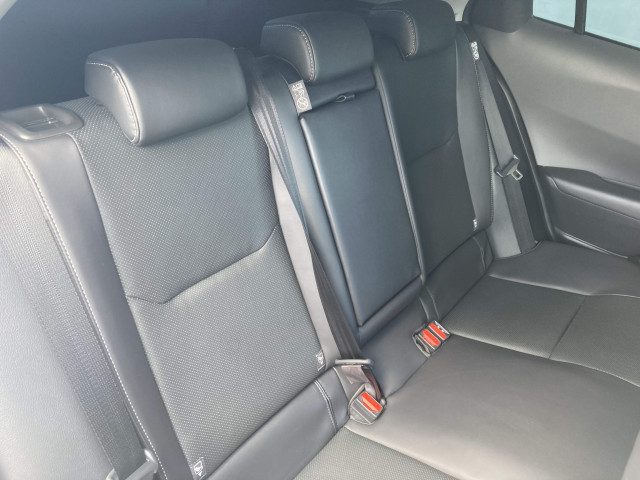 トヨタ プリウス 2.0 Zの中古車