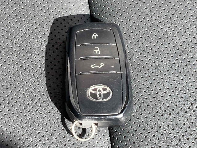 トヨタ プリウス 2.0 Zの中古車