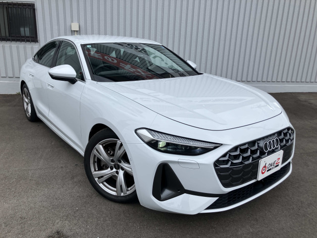 アウディ A5 A5 TFSI 110kWの中古車