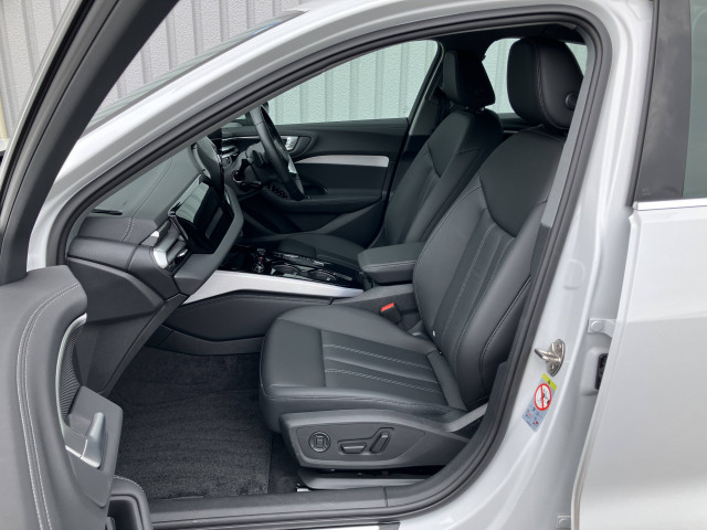 アウディ A5 A5 TFSI 110kWの中古車
