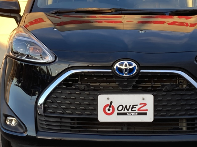 トヨタ シエンタ ハイブリッド 1.5 G クエロの中古車