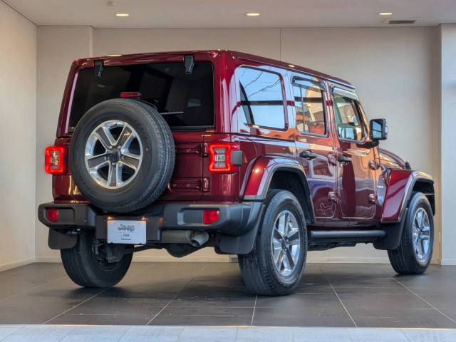 ジープ ラングラー アンリミテッド サハラ 3.6L 4WDの中古車