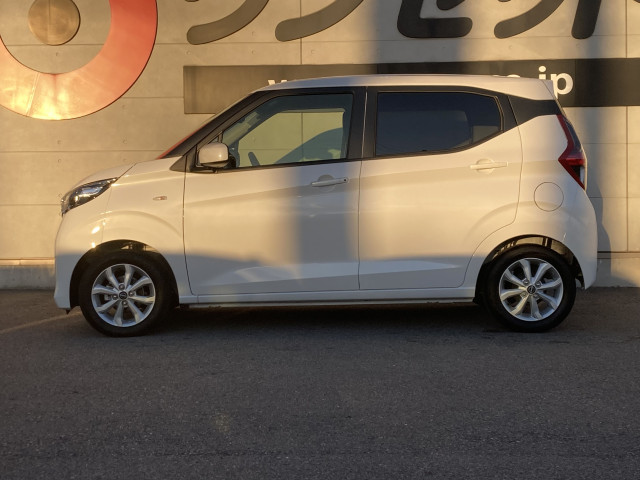 日産 デイズ 660 Xの中古車