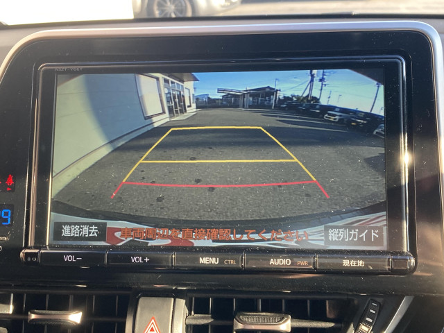 トヨタ C-HR ハイブリッド 1.8 Gの中古車
