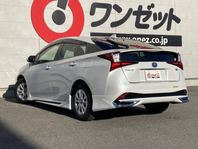 トヨタ プリウス 1.8 S セーフティ プラスⅡの中古車