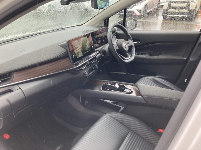 日産 ノートオーラ 1.2 G レザーエディションの中古車