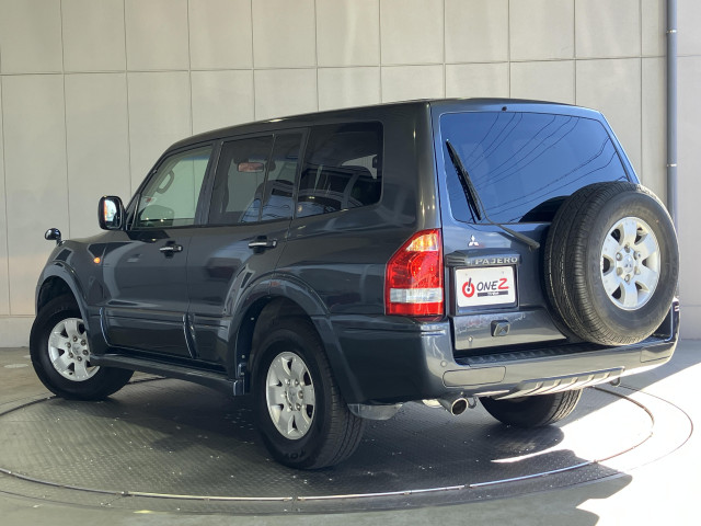 三菱 パジェロ 3.0 ロング ZR 4WDの中古車