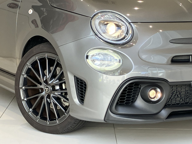 アバルト 595 F595の中古車