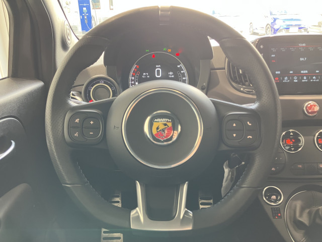 アバルト 595 F595の中古車