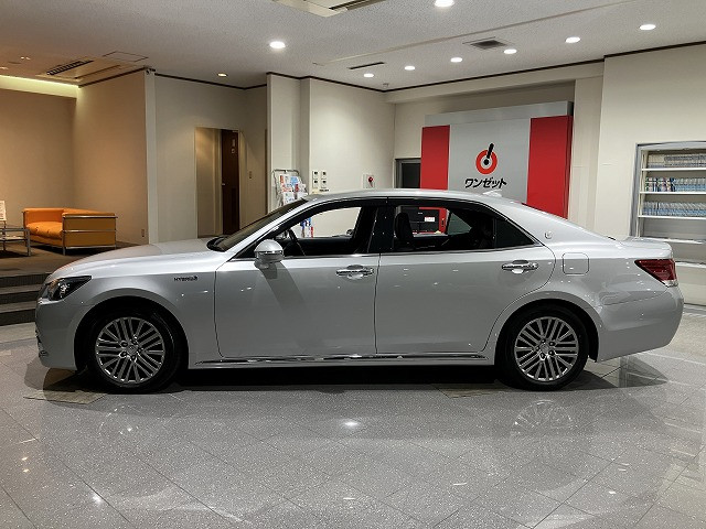 トヨタ クラウンマジェスタ 3.5 Fバージョンの中古車
