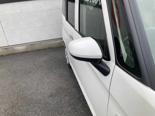 トヨタ ルーミー 1.0 Xの中古車