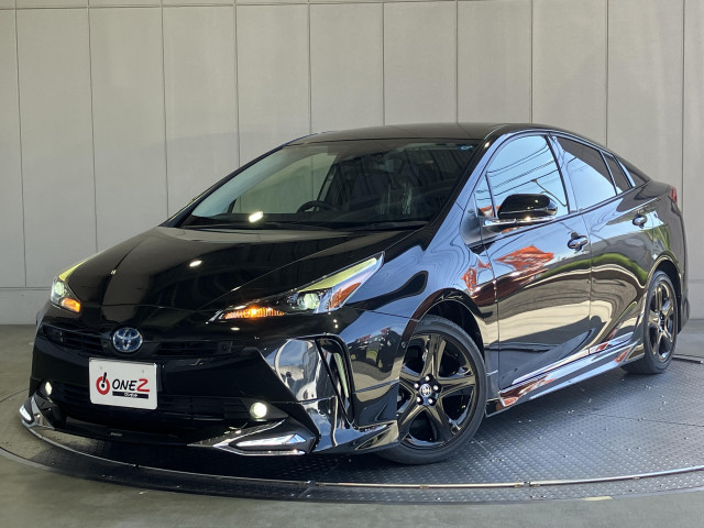 トヨタ プリウス 1.8 S ツーリングセレクション ブラックエディションの中古車