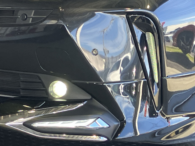 トヨタ プリウス 1.8 S ツーリングセレクション ブラックエディションの中古車