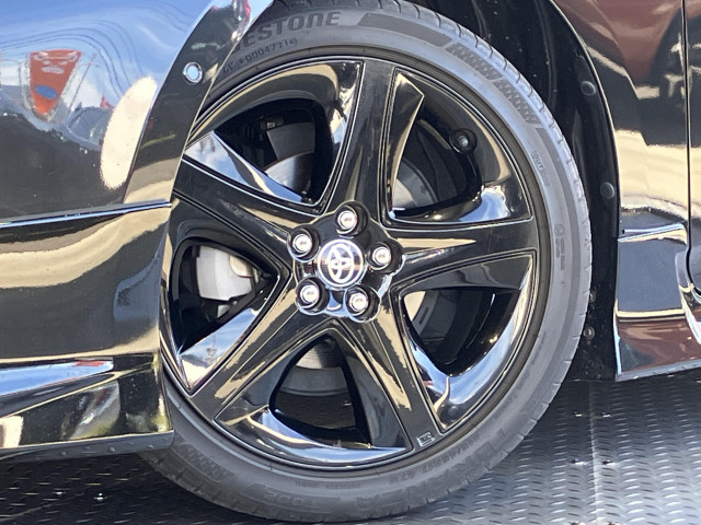 トヨタ プリウス 1.8 S ツーリングセレクション ブラックエディションの中古車