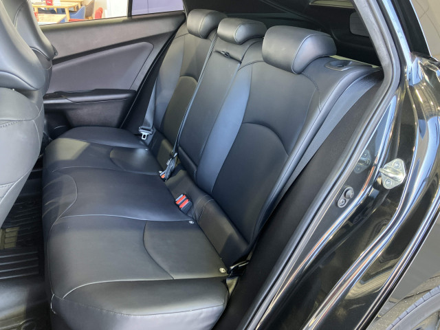 トヨタ プリウス 1.8 S ツーリングセレクション ブラックエディションの中古車