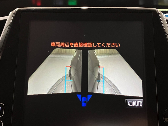 トヨタ プリウス 1.8 A プレミアム ツーリングセレクションの中古車