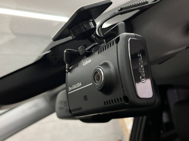 トヨタ プリウス 1.8 A プレミアム ツーリングセレクションの中古車