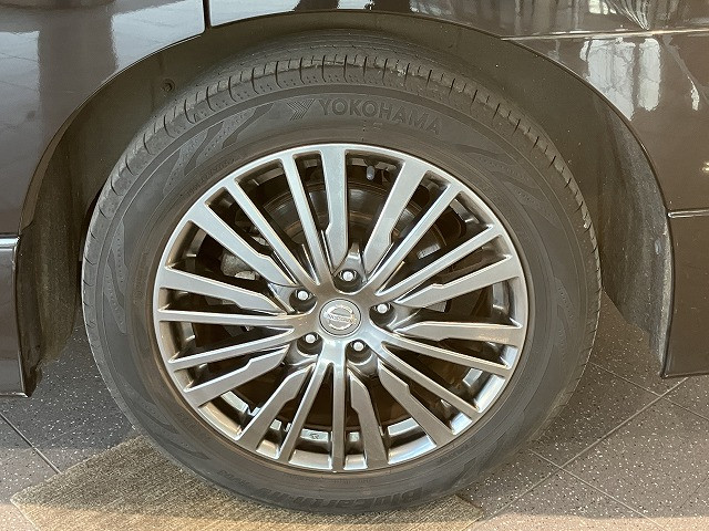 日産 エルグランド 2.5 250ハイウェイスターS アーバンクロムの中古車