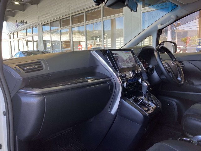 トヨタ アルファード 2.5 Sの中古車