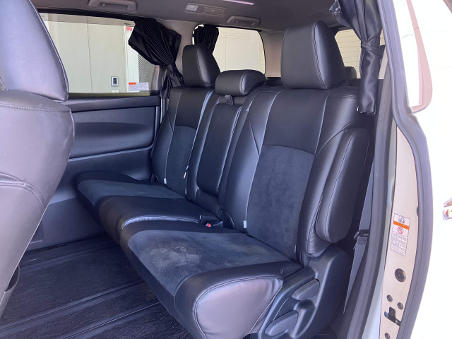 トヨタ アルファード 2.5 Sの中古車