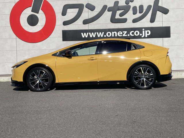 トヨタ プリウス 2.0 Zの中古車