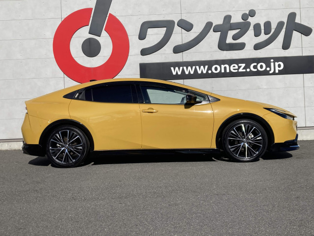 トヨタ プリウス 2.0 Zの中古車