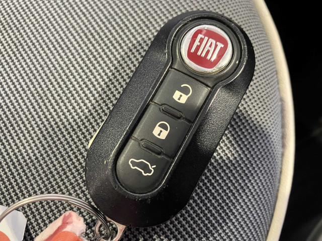 フィアット 500 ツインエア ラウンジの中古車
