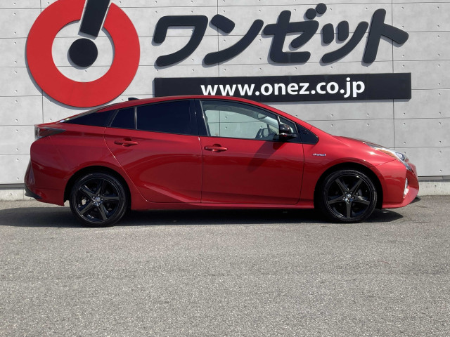 トヨタ プリウス 1.8 A プレミアム ツーリングセレクション 20thアニバーサリー リミテッドの中古車