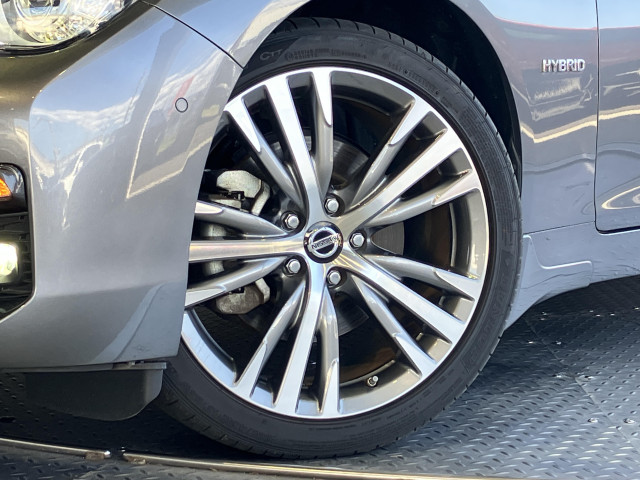日産 スカイライン 3.5 ハイブリッド GT タイプSP 4WDの中古車