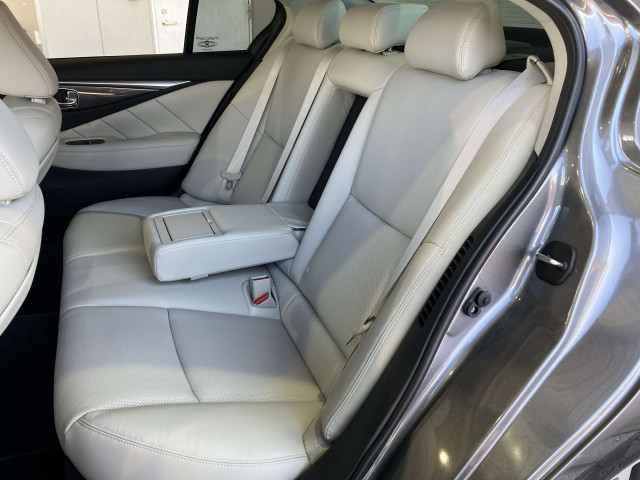 日産 スカイライン 3.5 ハイブリッド GT タイプSP 4WDの中古車