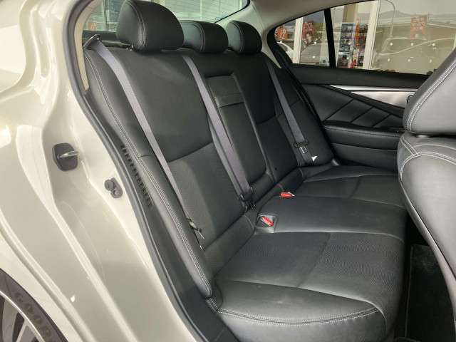 日産 スカイライン 3.5 350GT ハイブリッド タイプSPの中古車