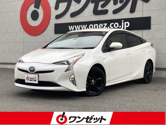 トヨタ プリウス 1.8 S ツーリングセレクションの中古車