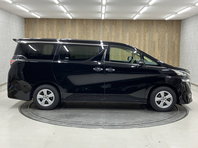 トヨタ ヴェルファイア X 8人乗りの中古車