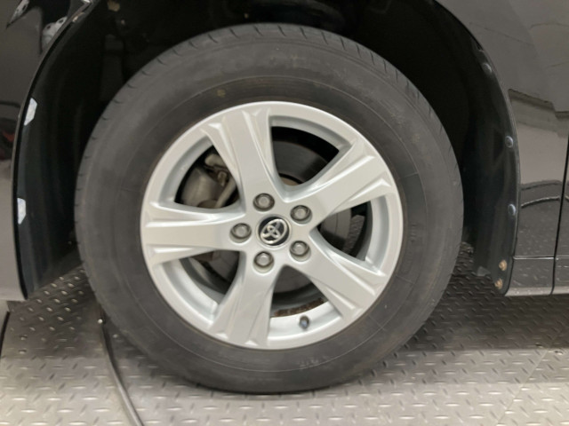 トヨタ ヴェルファイア X 8人乗りの中古車