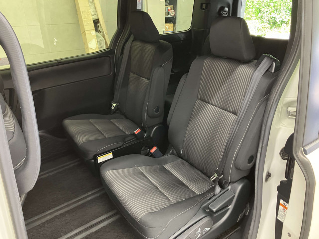 トヨタ ヴォクシー 2.0 ZS 煌の中古車