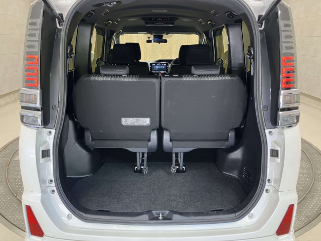トヨタ ヴォクシー 2.0 ZS 煌の中古車