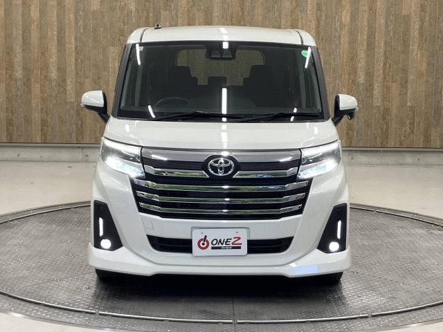 ご納車前には自社認証工場にてしっかり法定点検を行います！エンジンオイル・オイルエレメント・ワイパーゴム等の標準交換部品以外にも点検後交換が必要な消耗部品等も交換・整備致します